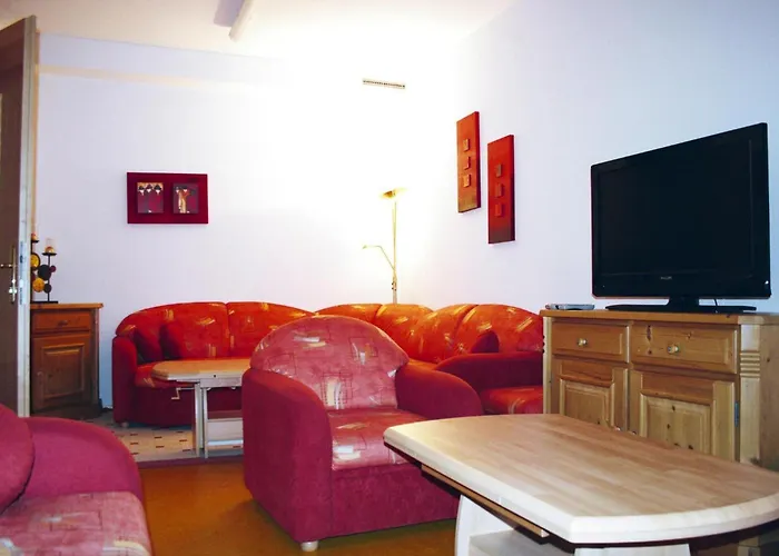 Semesterbostad Home,