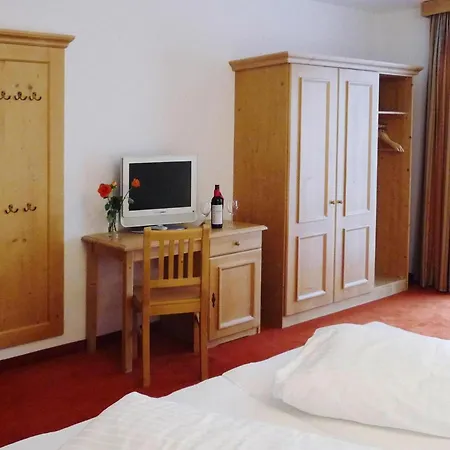 Home, Holiday home Fiss